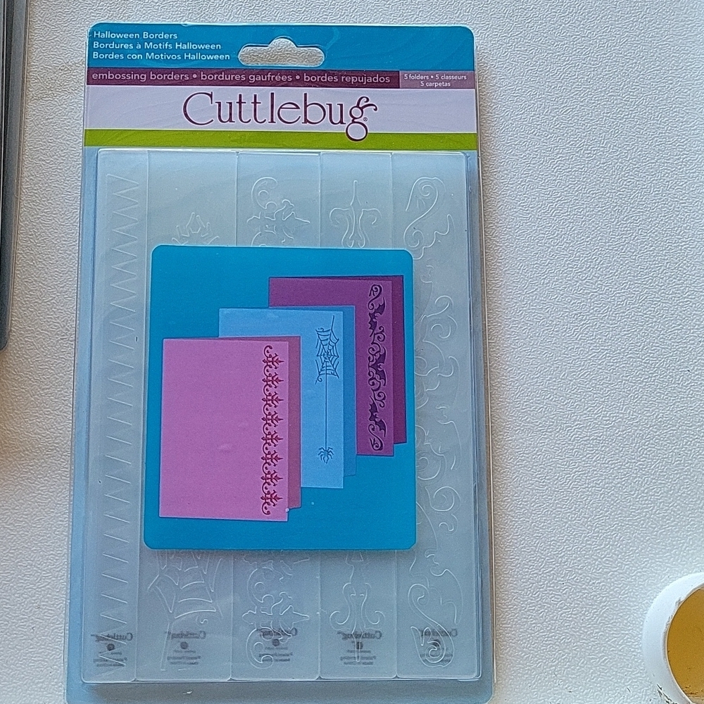 Cuttlebug 5 Embossing Border 7"  Brand New